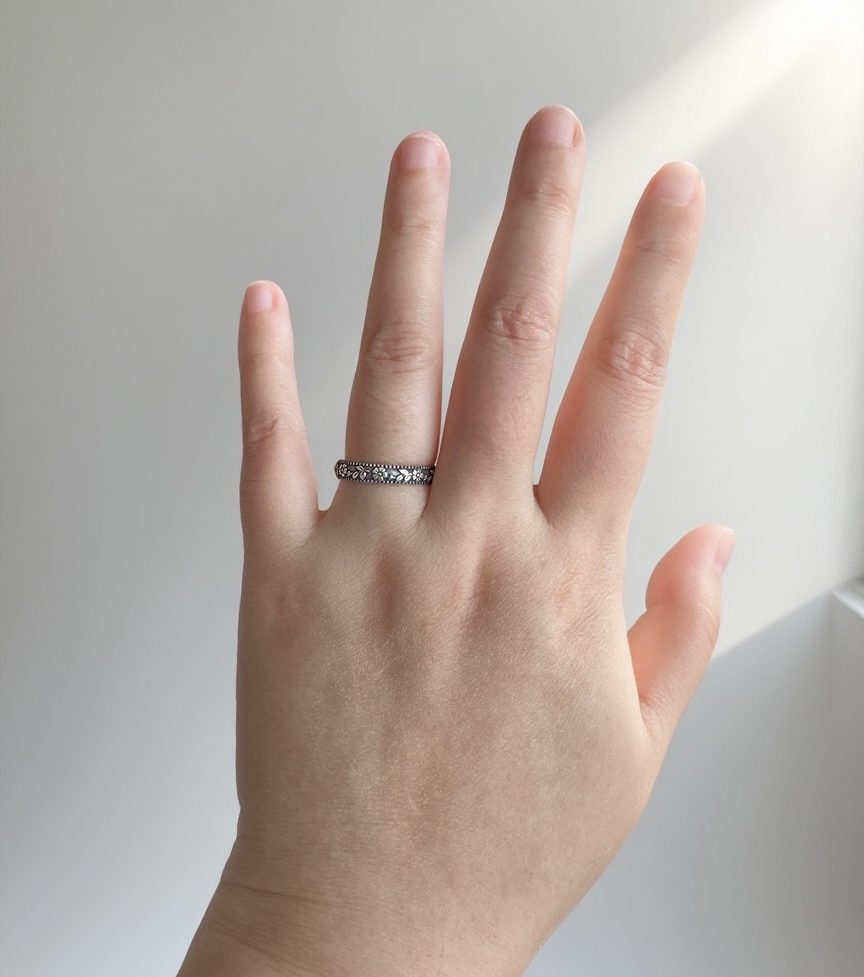 ANCIEVINE. Floral Vine Twist Ring - Silver